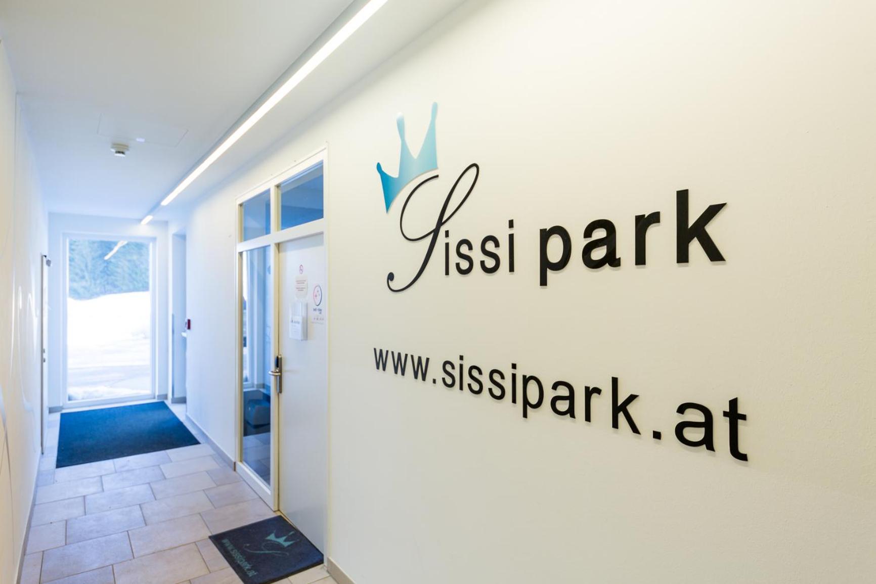 Sissi Park Haus Im Ennstal - Schladming Apartment Luaran gambar