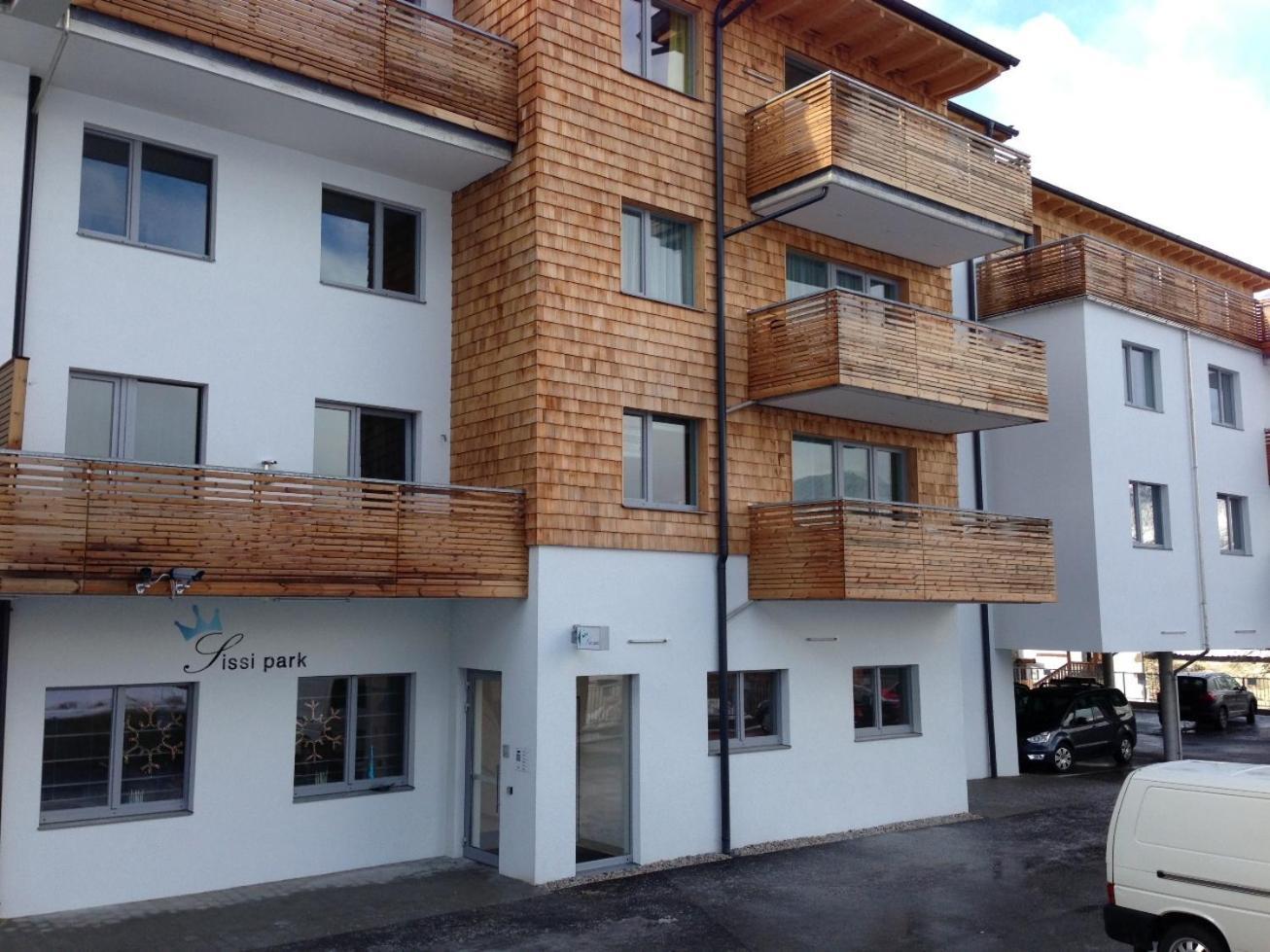 Sissi Park Haus Im Ennstal - Schladming Apartment Luaran gambar