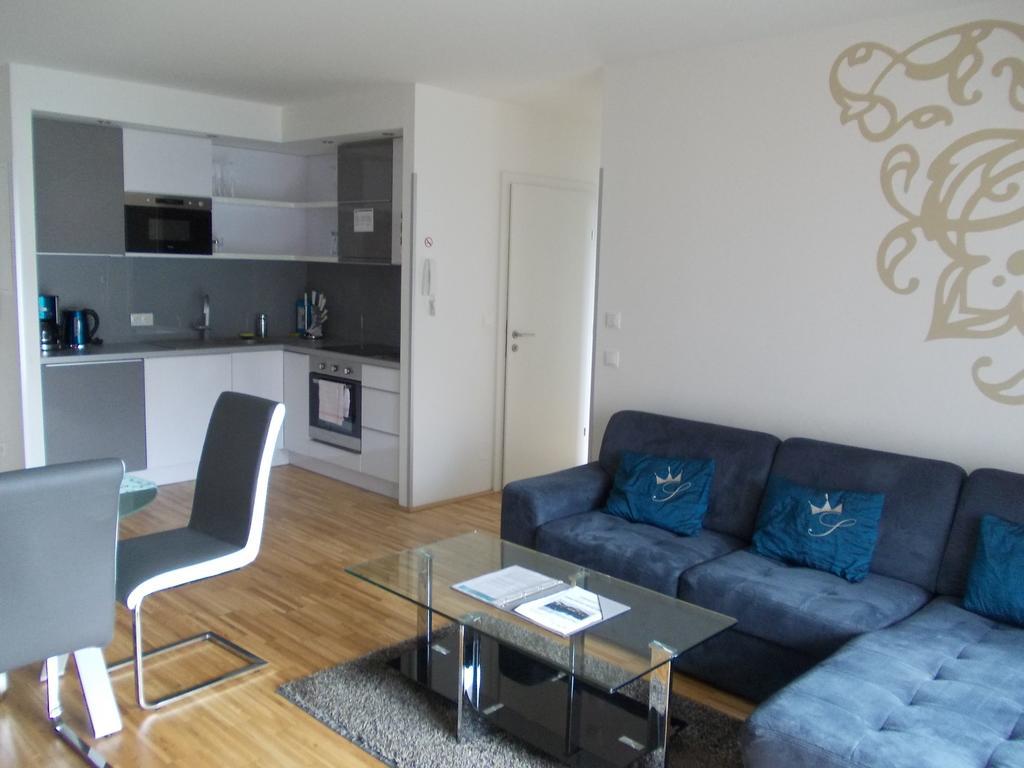 Sissi Park Haus Im Ennstal - Schladming Apartment Luaran gambar