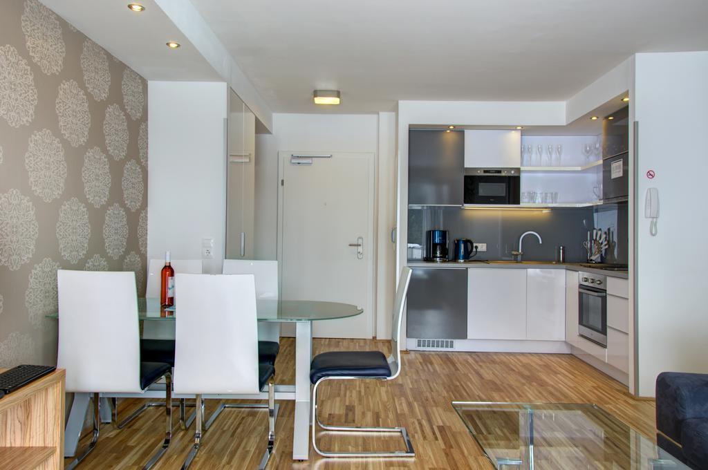 Sissi Park Haus Im Ennstal - Schladming Apartment Luaran gambar