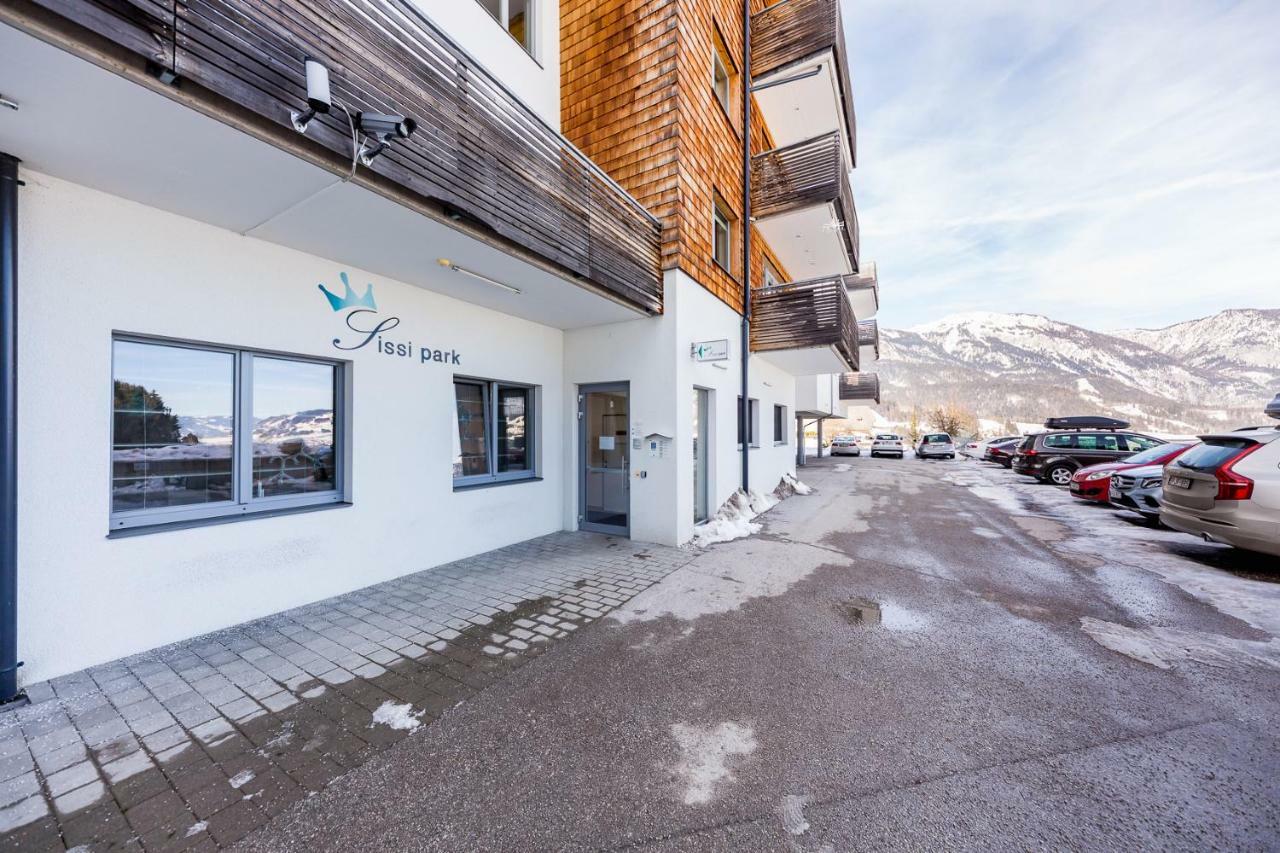 Sissi Park Haus Im Ennstal - Schladming Apartment Luaran gambar